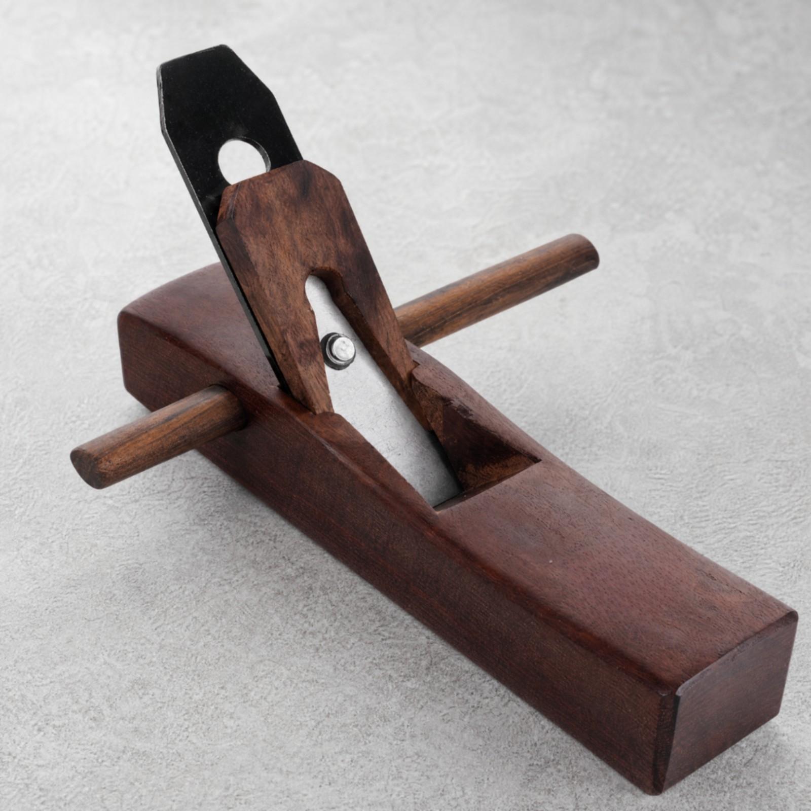 เครื่องไสไม้แบบมือ สำหรับงานไม - Hand Tools In Workshop บทวิจารณ์และราคา